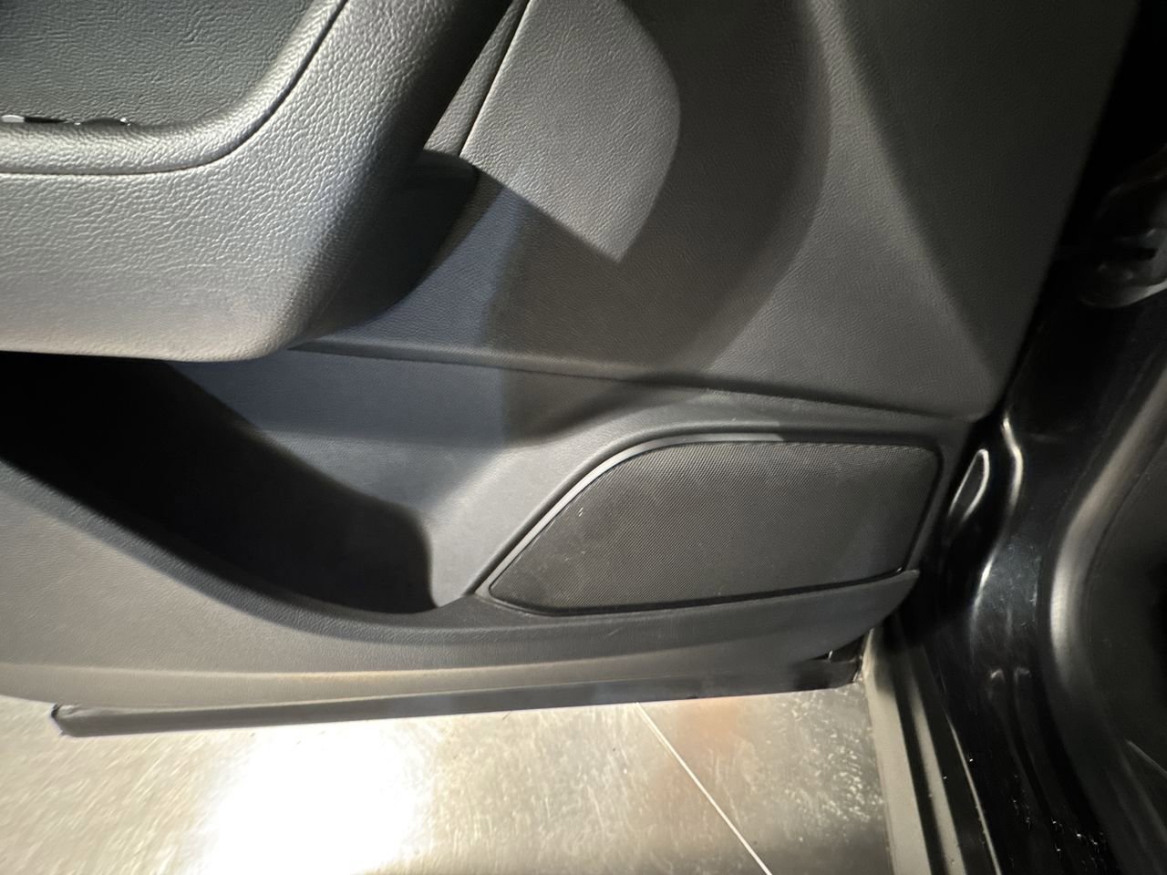 Used 2023 Maserati Levante Modena image 22