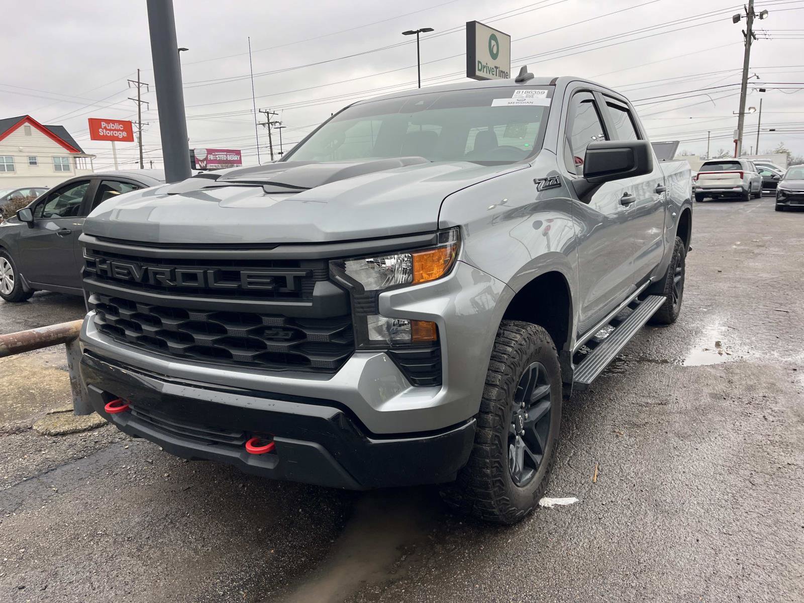 Used 2024 Chevrolet Silverado 1500 Custom Trail Boss w/ LPO, Dark Essentials Package image 3