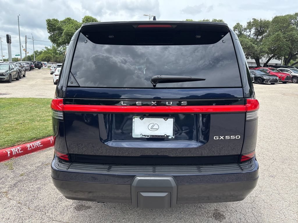Certified 2025 Lexus GX 550 w/ Accessory Package (2T) AWD/4WD image 4