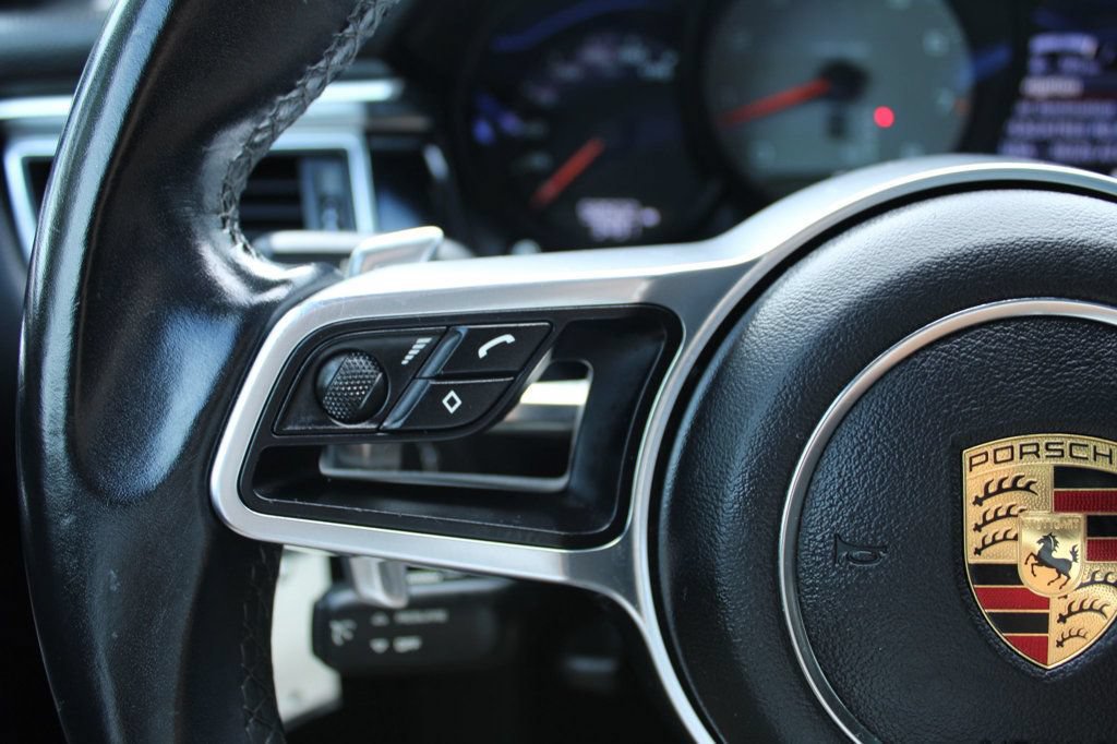 Used 2016 Porsche Macan S AWD/4WD image 26