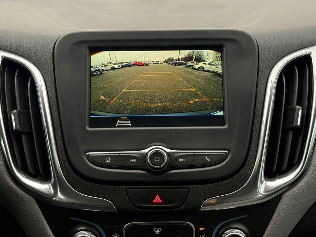 Used 2019 Chevrolet Equinox LS image 15