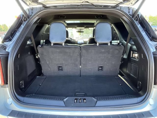 Used 2020 Ford Explorer Limited AWD/4WD image 9