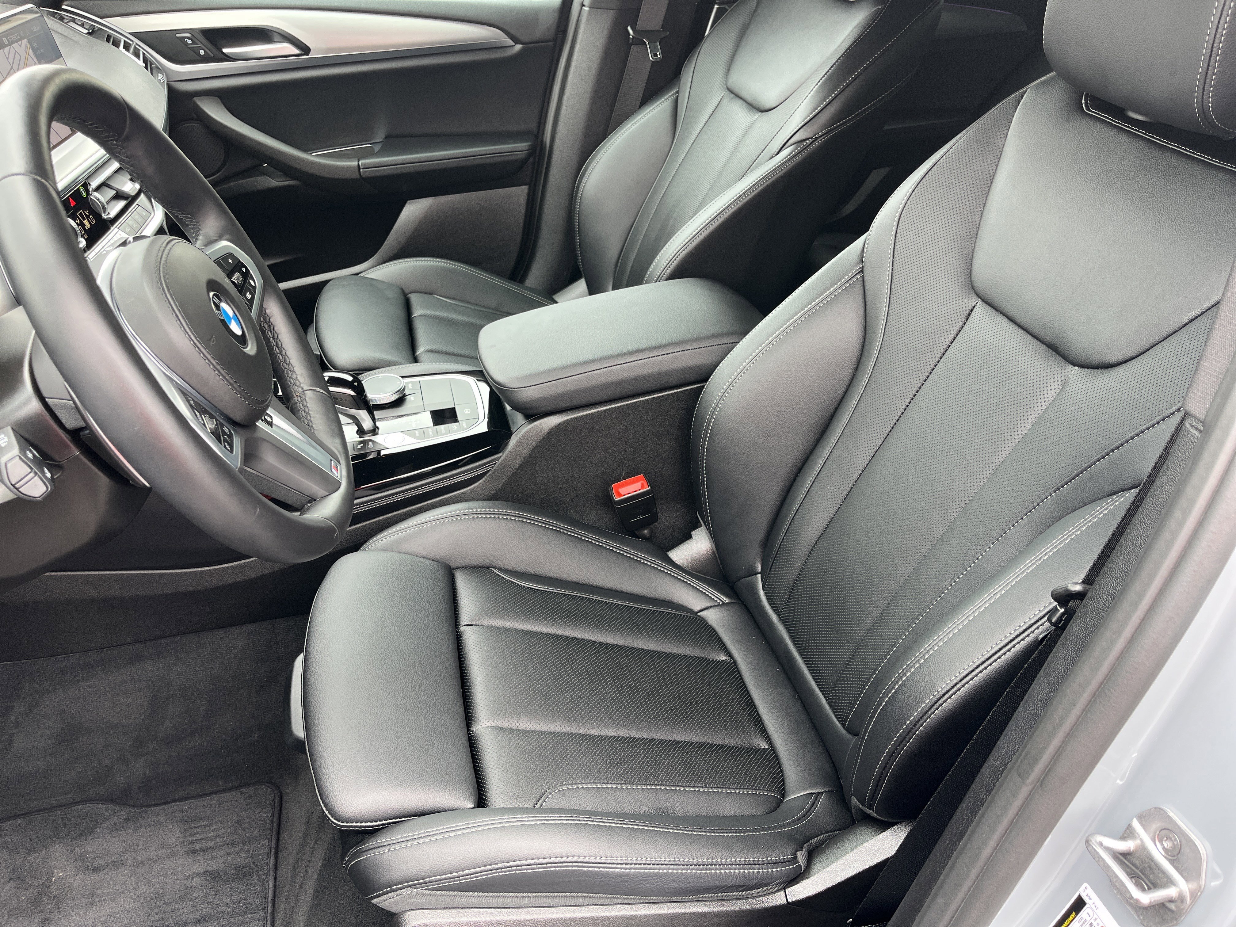 Used 2025 BMW X4 xDrive30i image 19