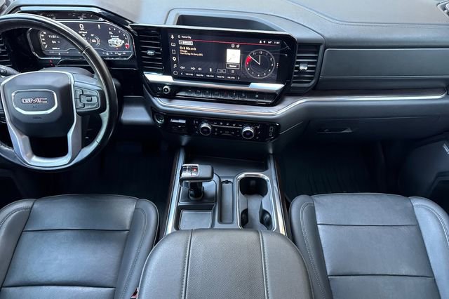 Used 2023 GMC Sierra 1500 SLT w/ SLT Premium Plus Package AWD/4WD image 15