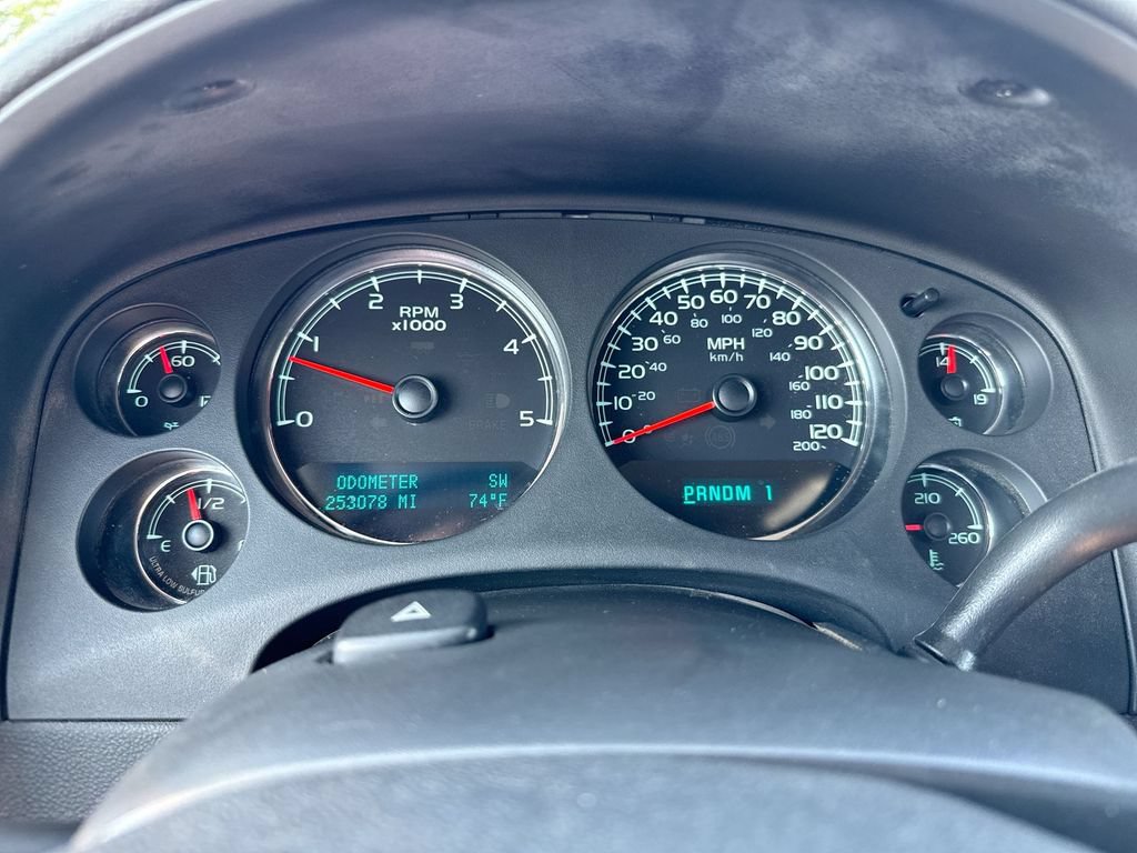 Used 2009 GMC Sierra 2500 SLT w/ SLT Convenience Package AWD/4WD image 12