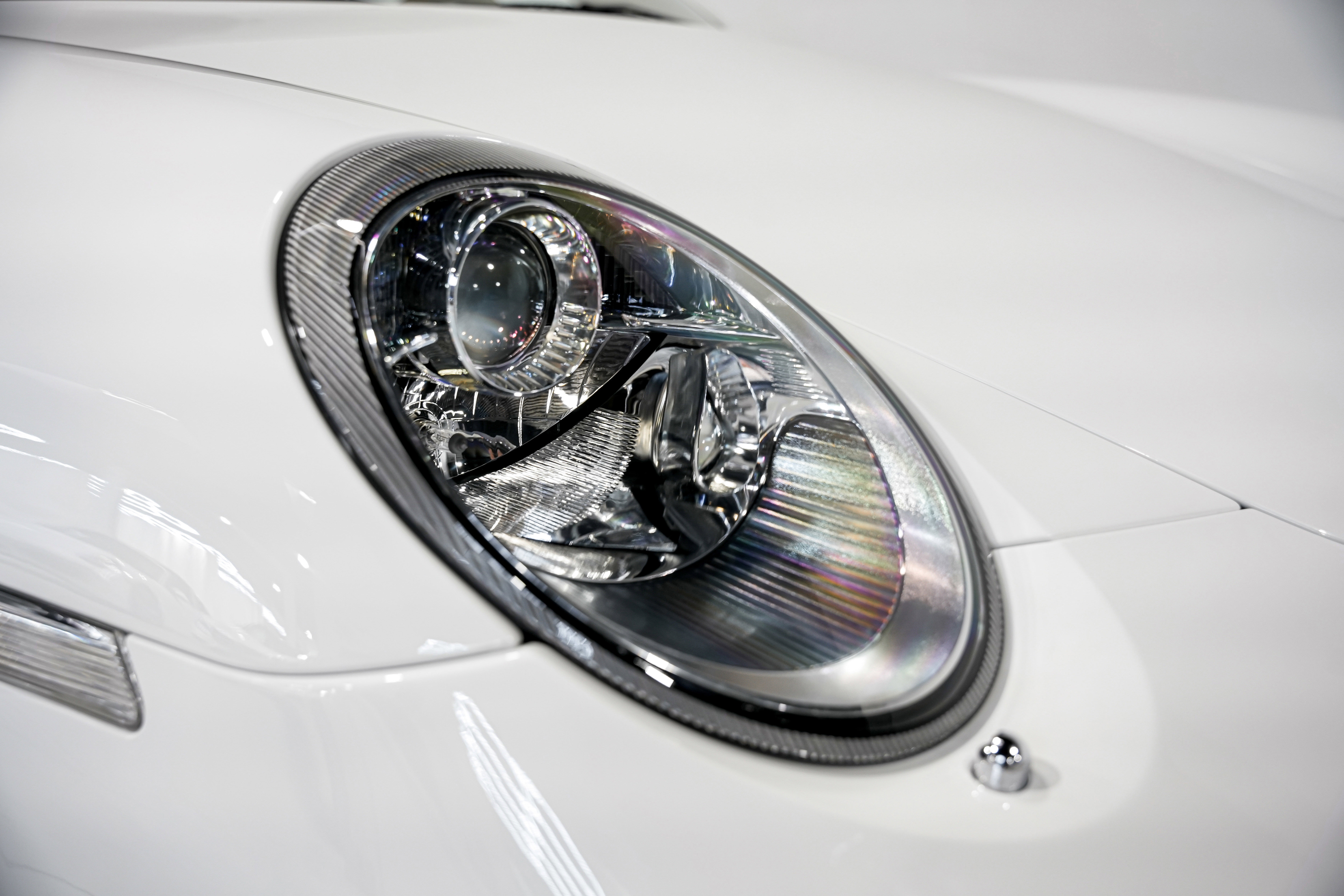 Used 2009 Porsche 911 Carrera 4 image 36