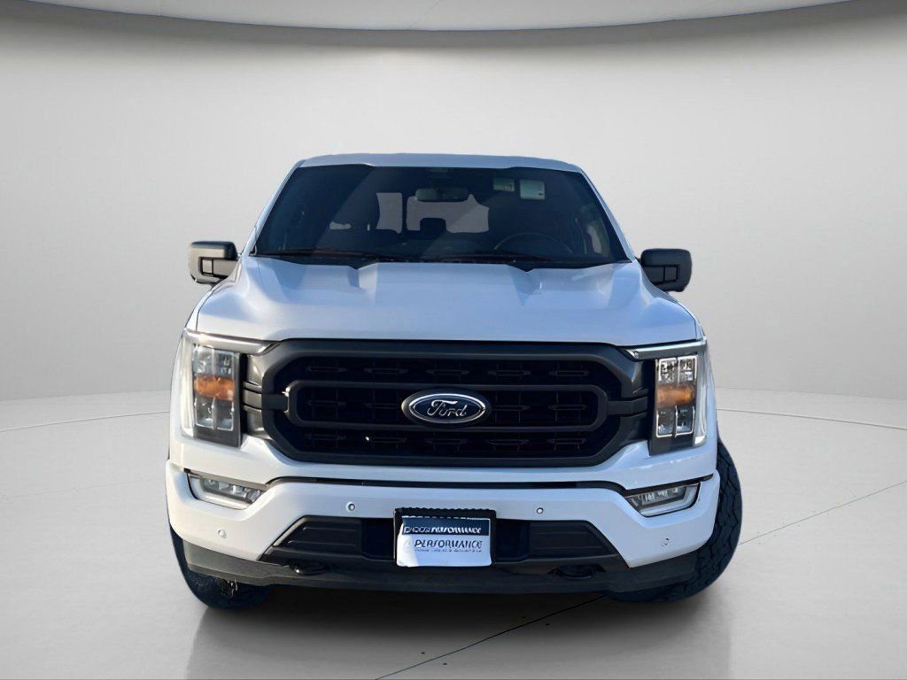 Certified 2021 Ford F150 XLT w/ Equipment Group 302A High image 17