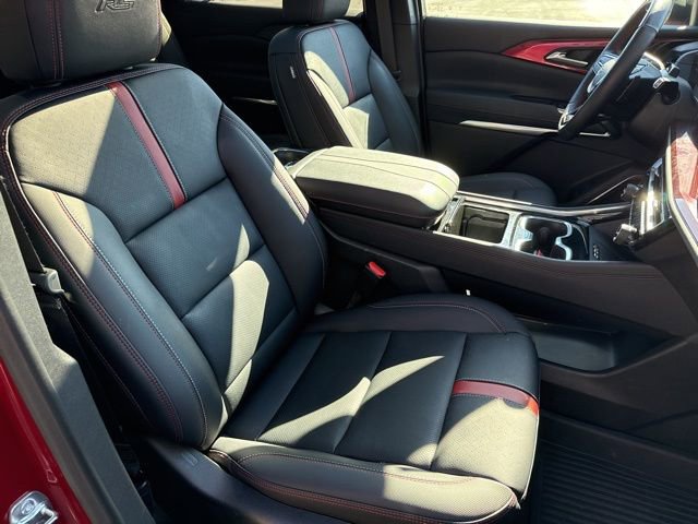 Used 2024 Chevrolet Traverse RS w/ LPO, Floor Liner Package image 34