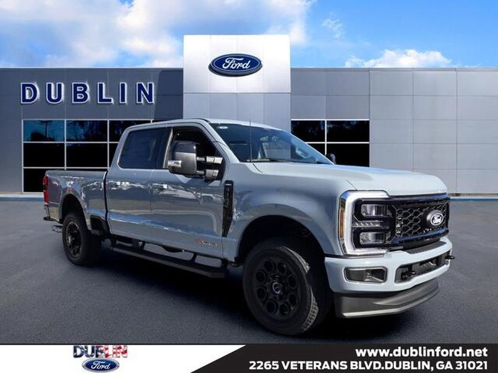 New 2027 Ford F350 Lariat w/ Black Appearance Package AWD/4WD image 1
