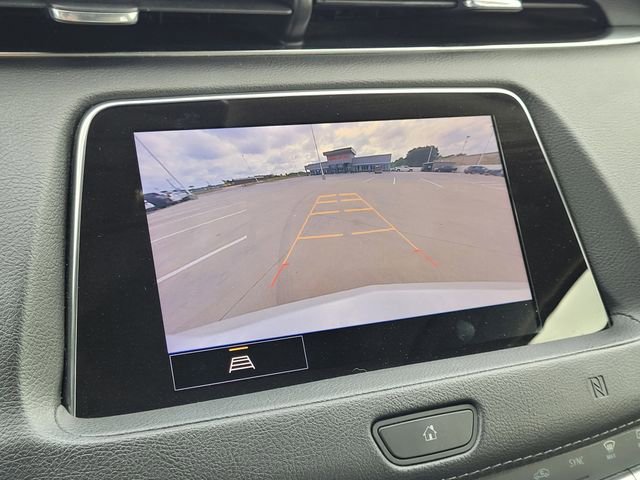 Used 2021 Cadillac XT4 Premium Luxury w/ Cold Weather Package image 17