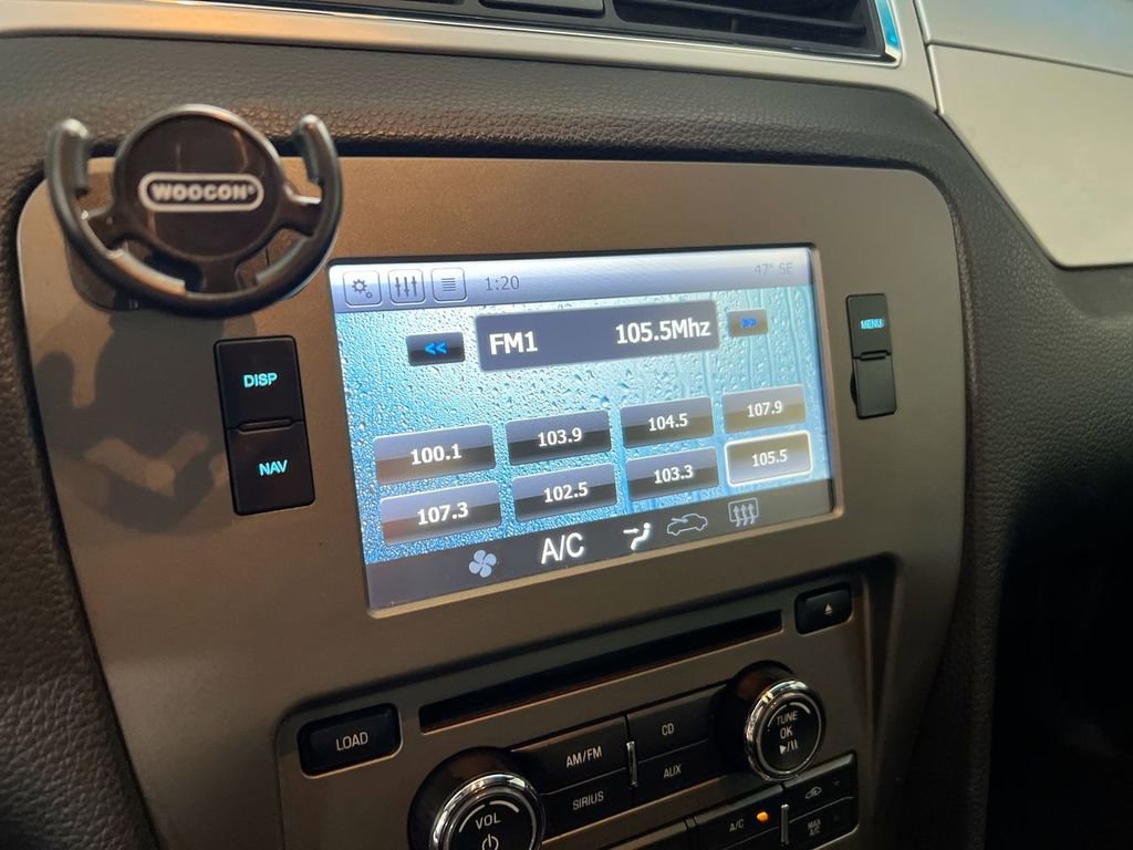 Used 2013 Ford Mustang GT Premium image 14