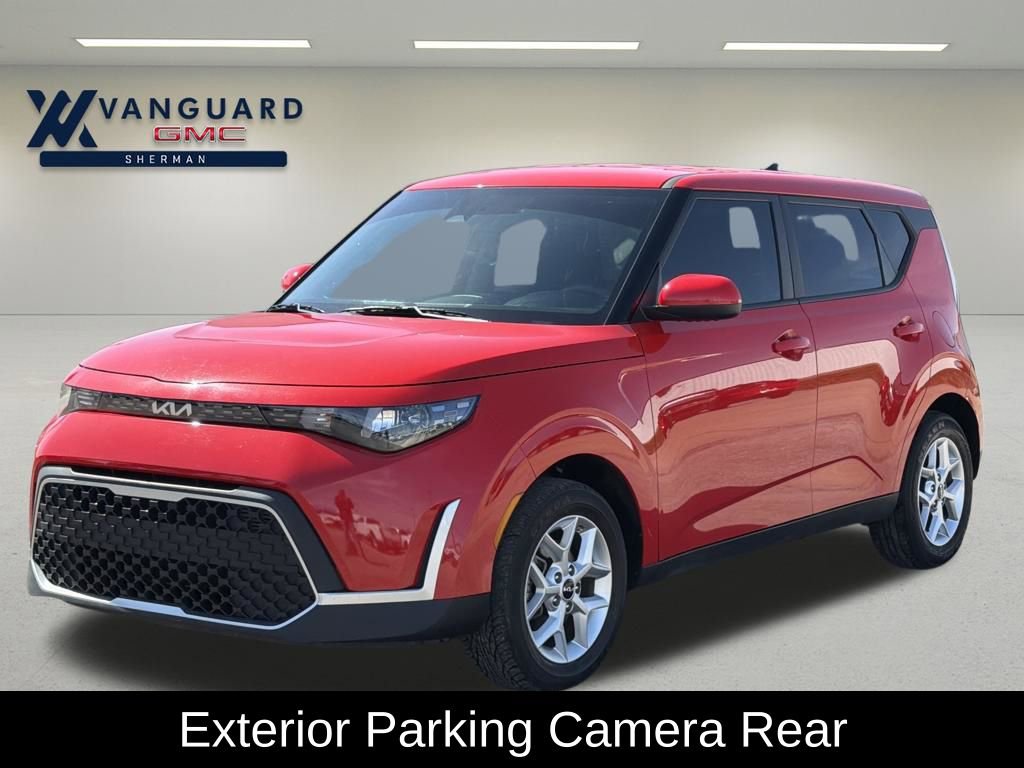 Used 2024 Kia Soul LX w/ Option Group 015 image 3