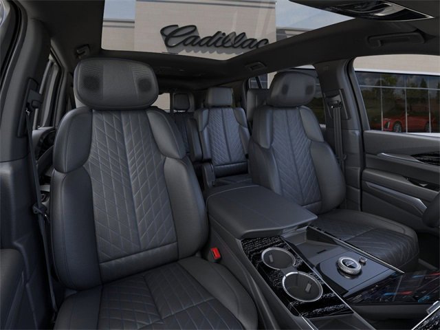 New 2025 Cadillac Escalade IQ Sport 1 w/ LPO, ONYX Package image 16