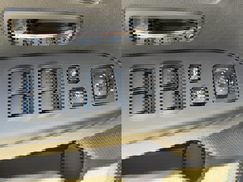 New 2025 Mitsubishi Outlander Sport ES image 21