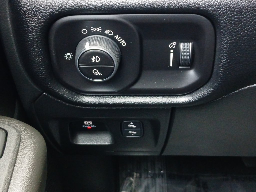Used 2026 RAM 1500 Lone Star RWD image 12