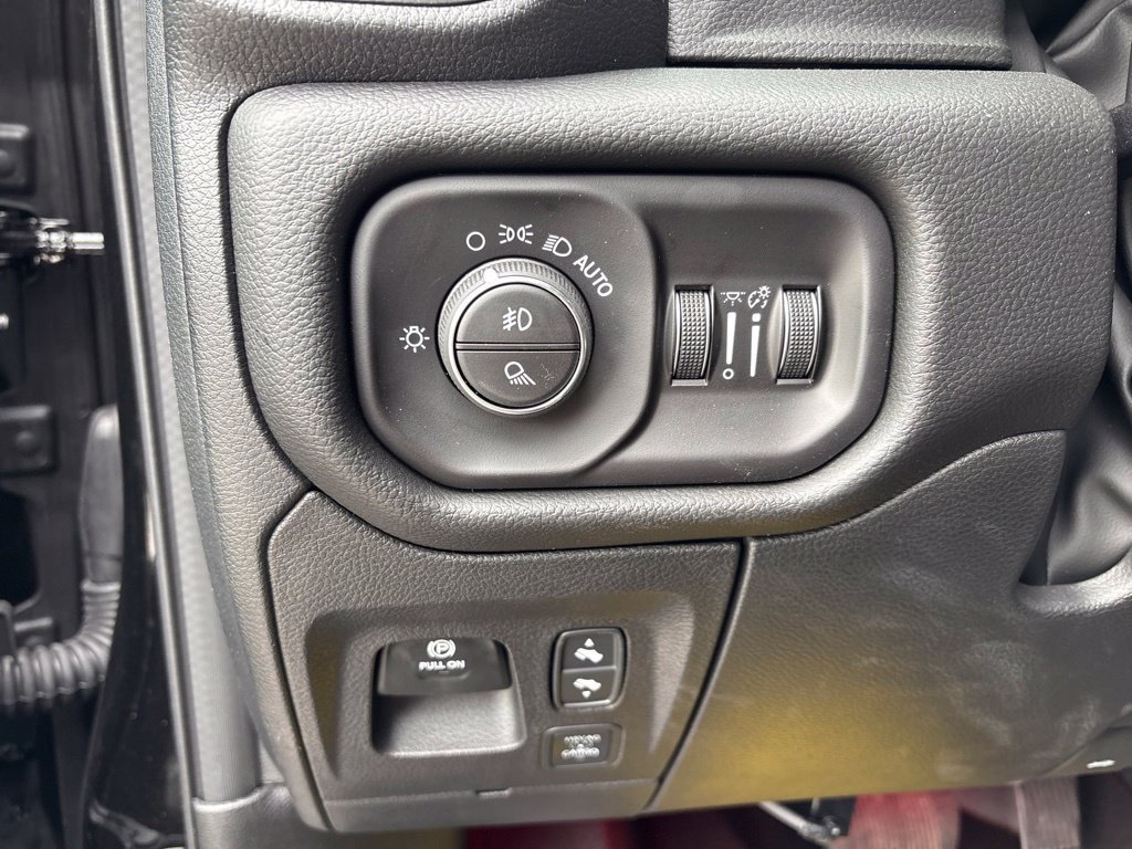 New 2026 RAM 1500 Big Horn AWD/4WD image 15