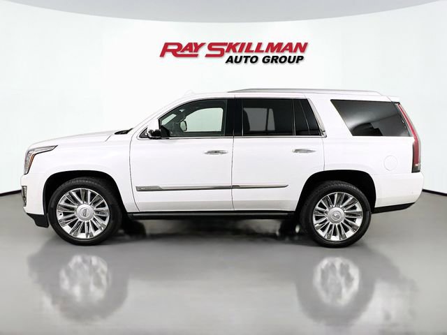 Used 2017 Cadillac Escalade Platinum AWD/4WD image 4
