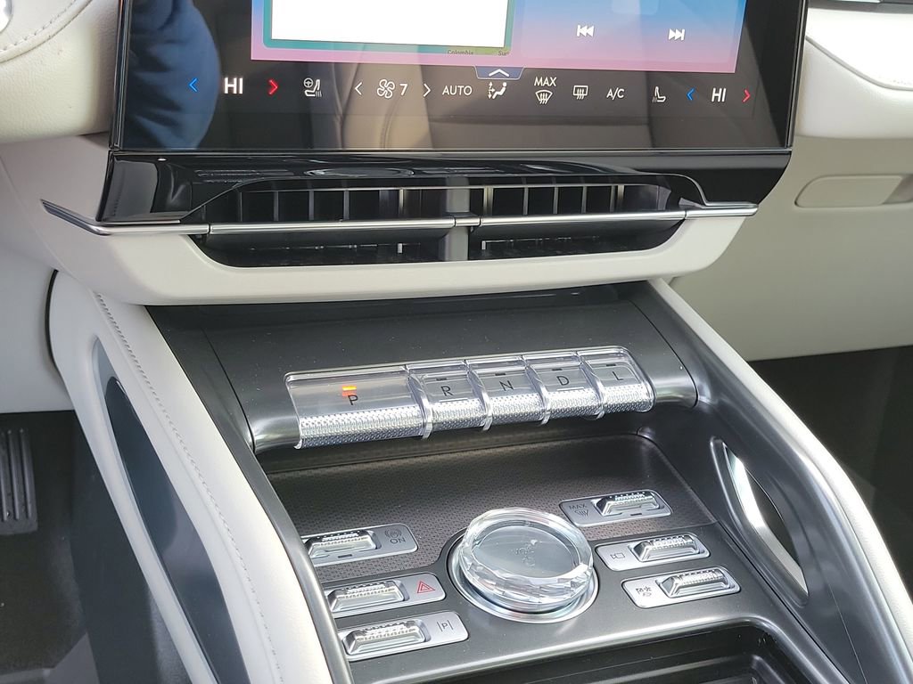 New 2026 Lincoln Nautilus Premier w/ Equipment Group 102A AWD/4WD image 28