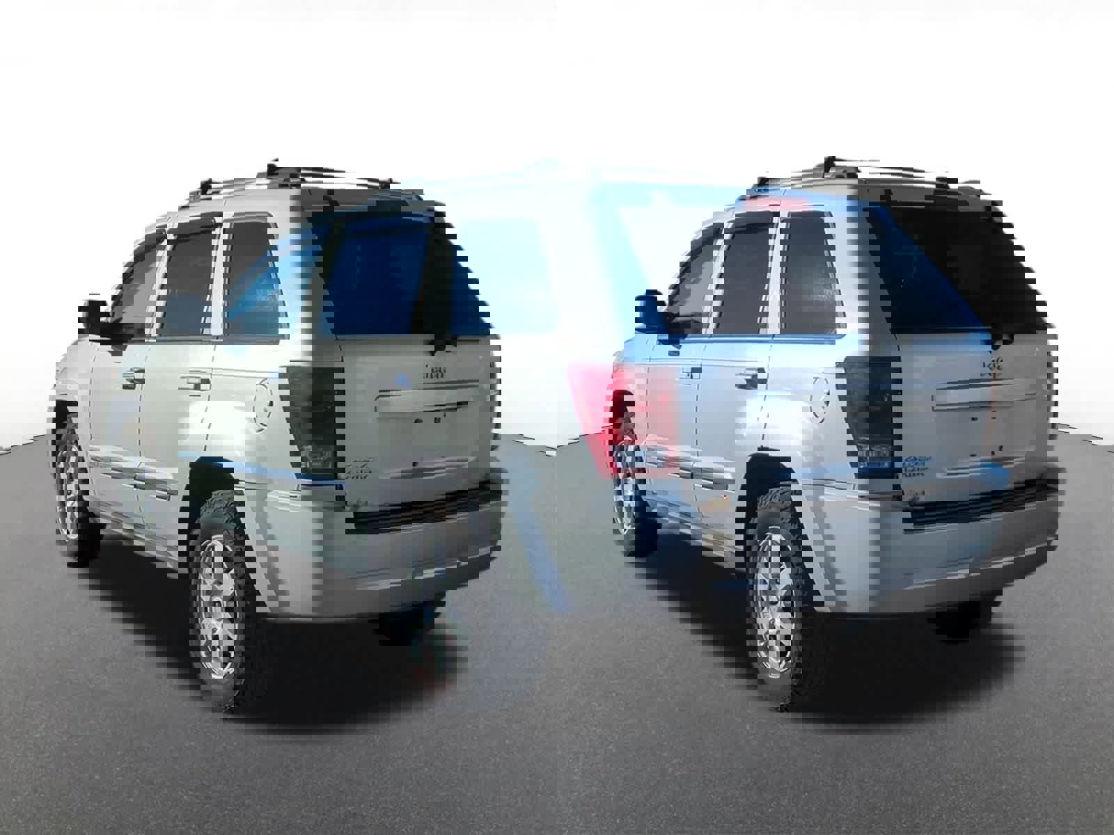 Used 2010 Jeep Grand Cherokee Laredo image 4