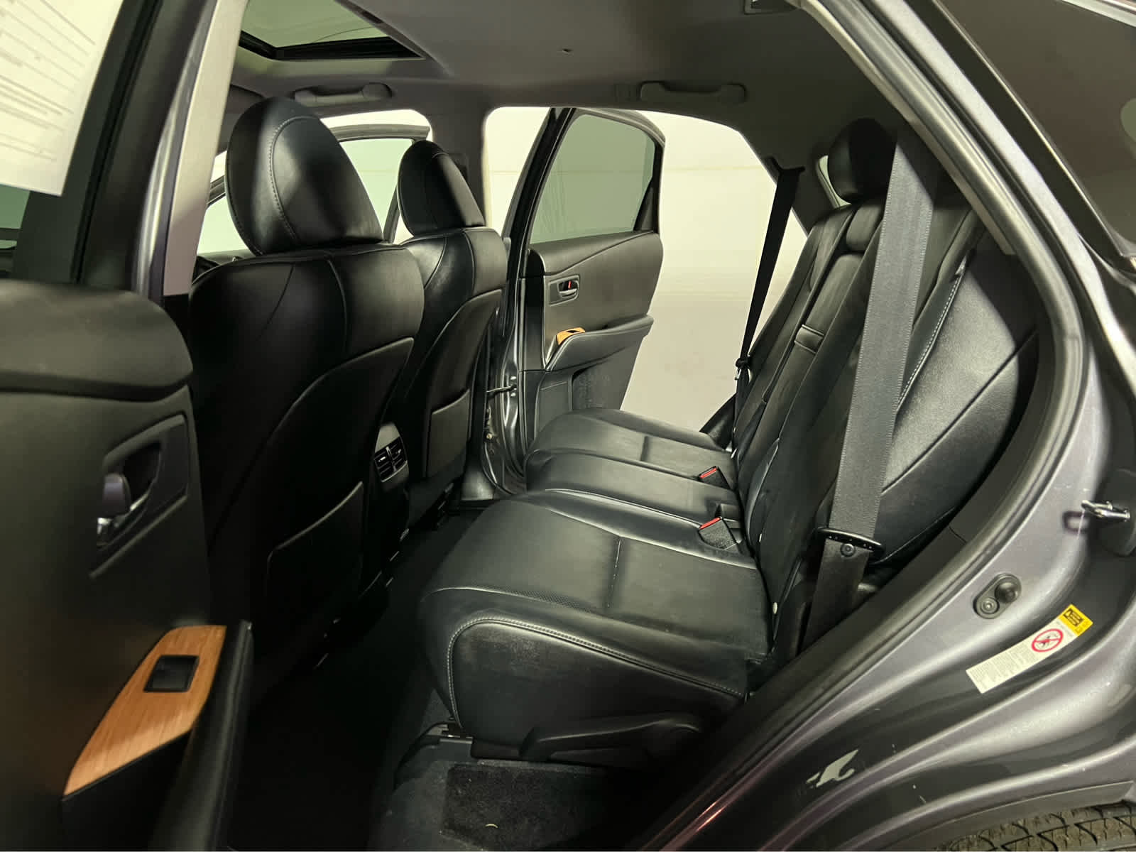 Used 2015 Lexus RX 450h AWD image 23