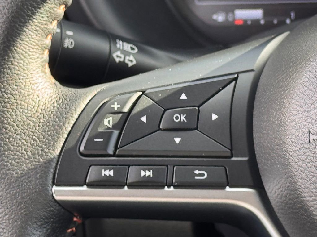 Certified 2024 Nissan Kicks SR w/ SR Premium Package image 15