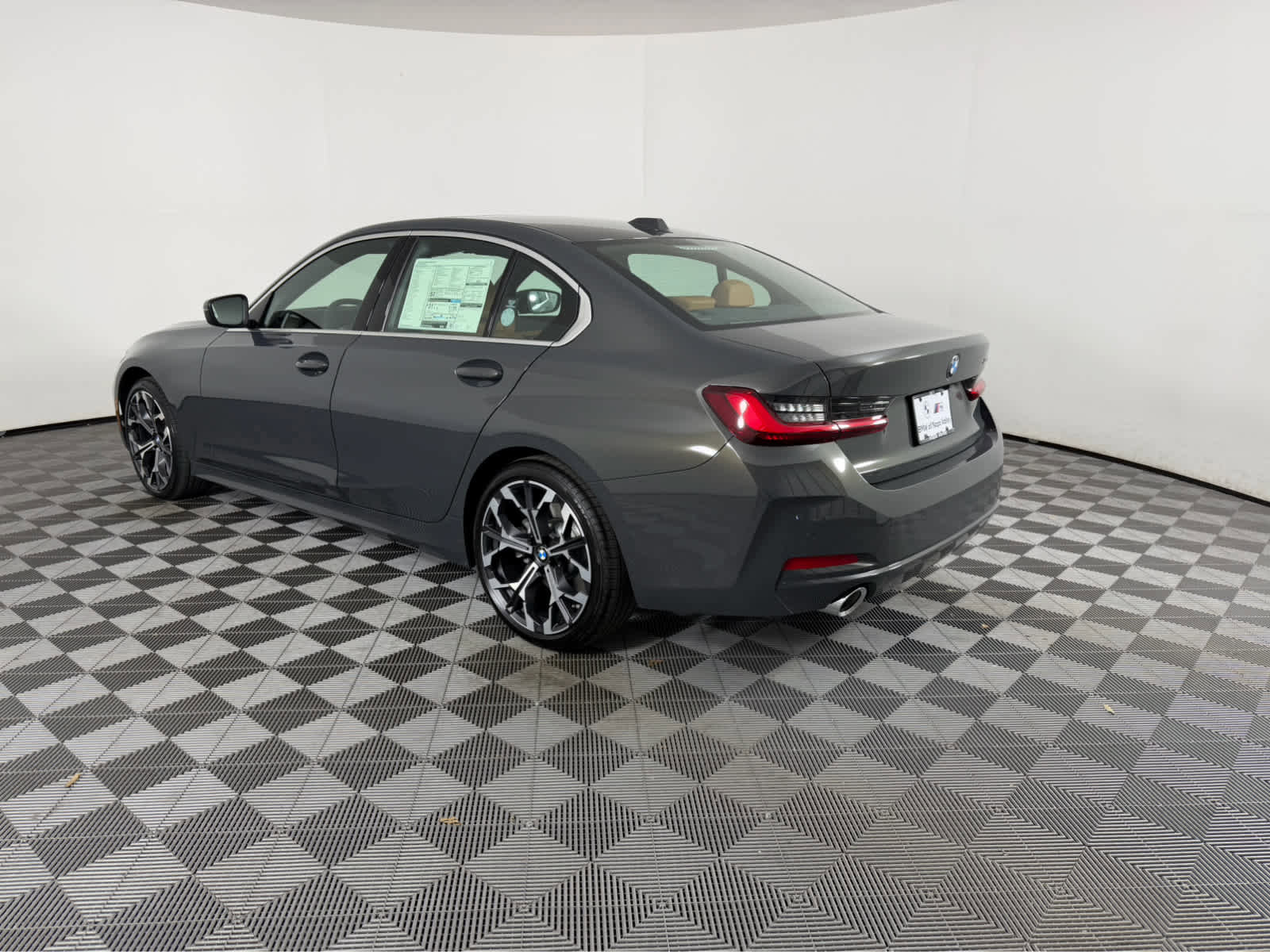 New 2026 BMW 330i Sedan w/ Premium Package image 5