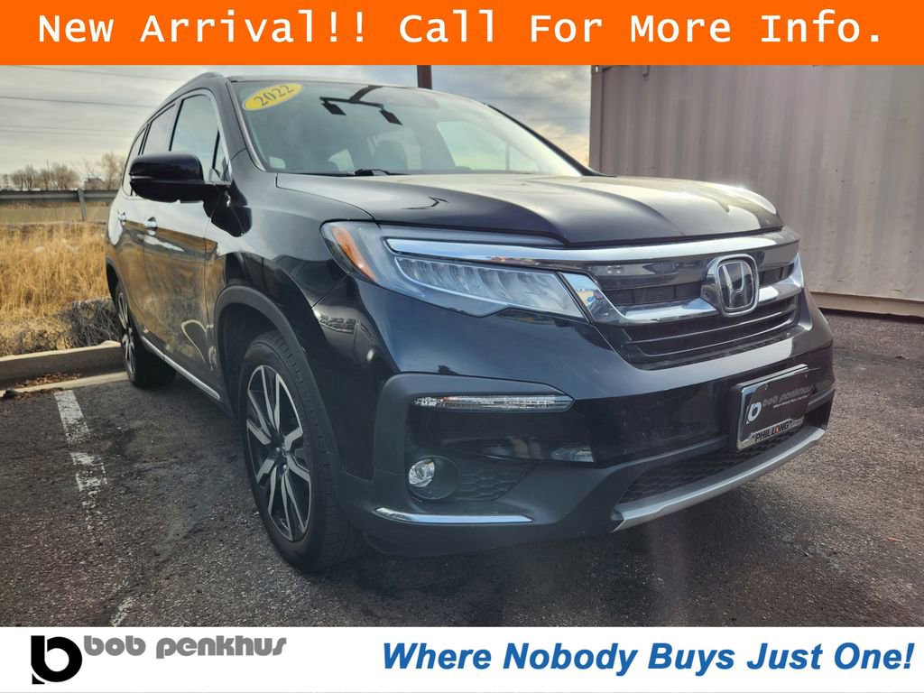 Used 2022 Honda Pilot Touring image 1