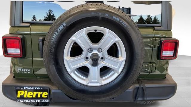 Used 2022 Jeep Wrangler Sport S image 5