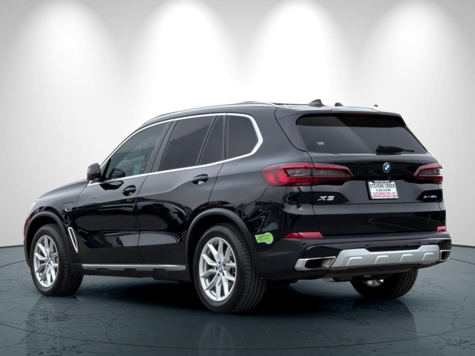 Used 2023 BMW X5 xDrive45e w/ Parking Assistance Package AWD/4WD image 6