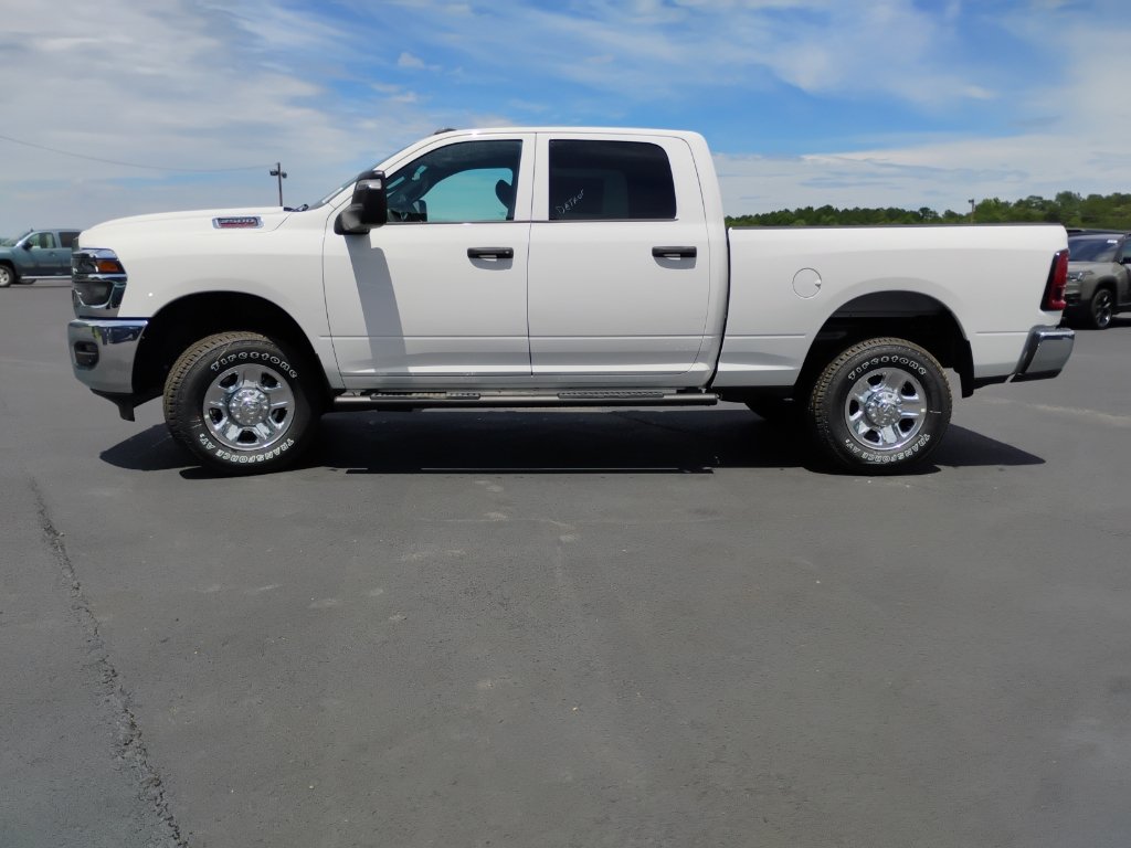 New 2026 RAM 2500 Tradesman AWD/4WD image 8