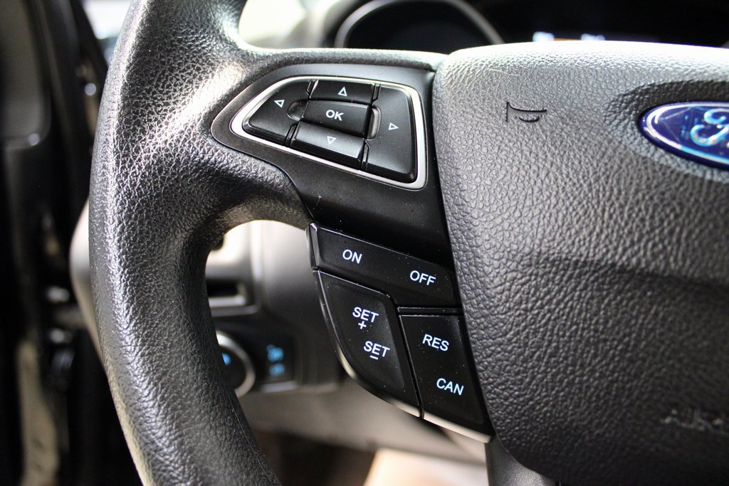 Used 2018 Ford Focus SE image 19