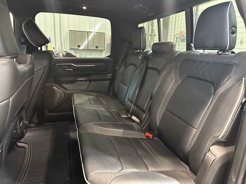 Used 2025 RAM 1500 Limited AWD/4WD image 31