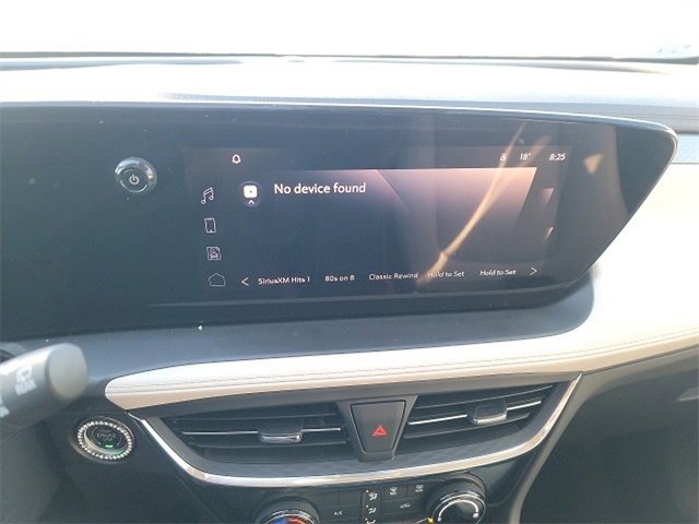 Used 2025 Buick Encore GX Sport Touring w/ Advanced Technology Package image 11