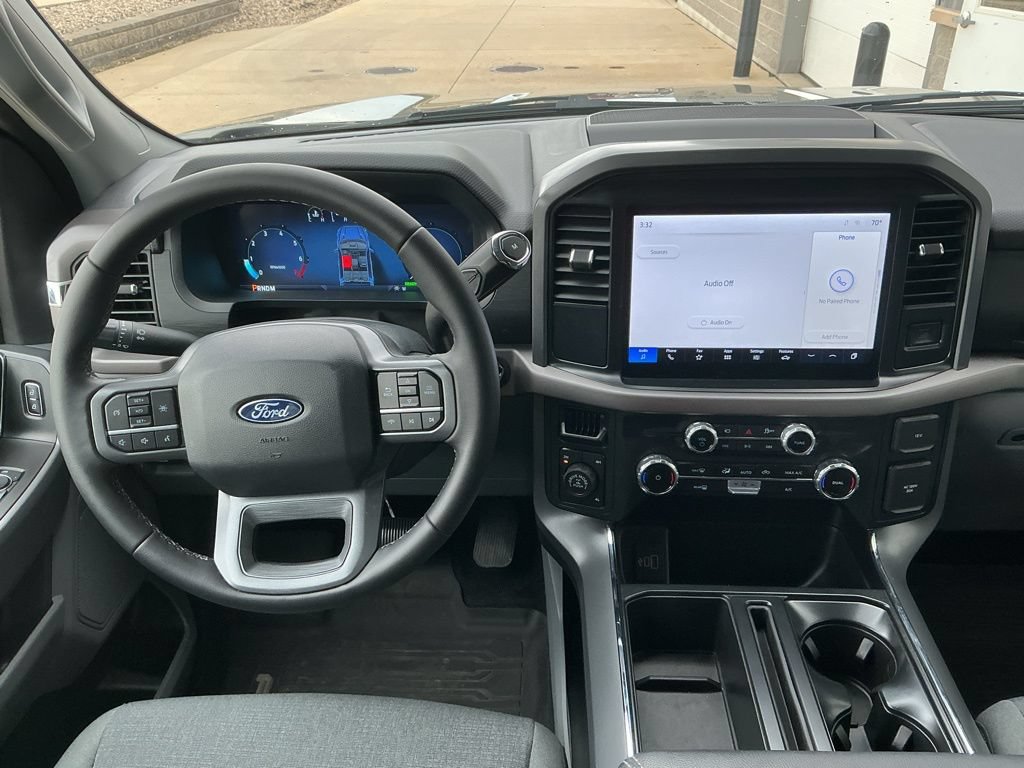 Used 2025 Ford F150 XLT w/ Equipment Group 301A Standard AWD/4WD image 10
