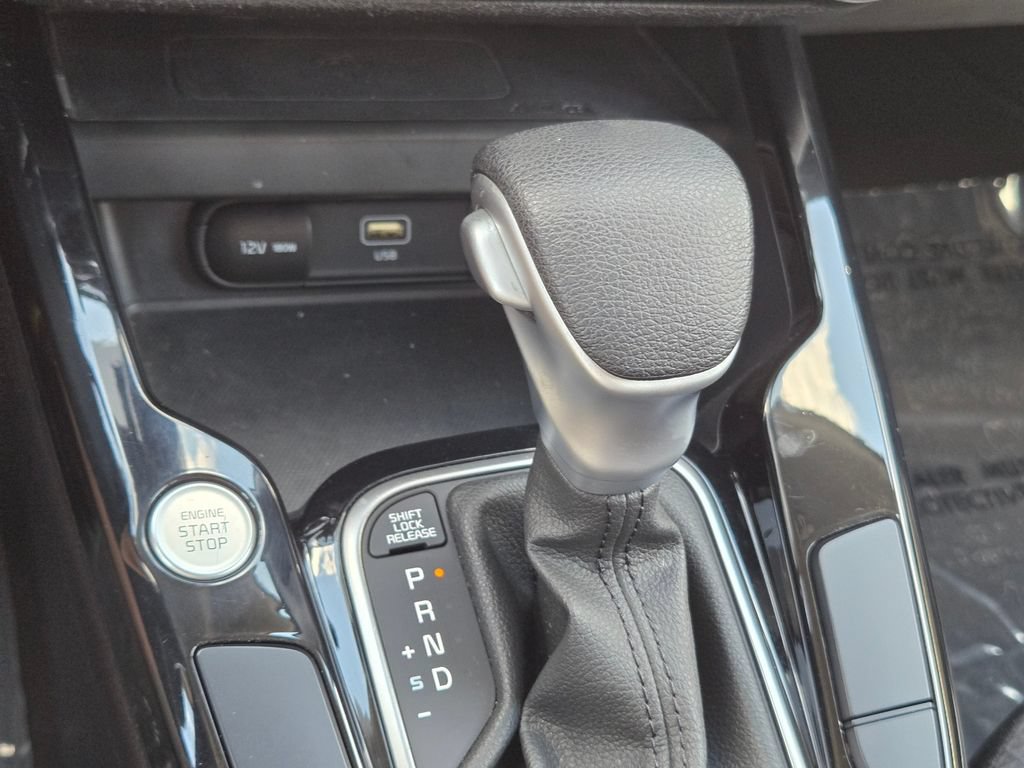 Certified 2023 Kia Soul S FWD image 29