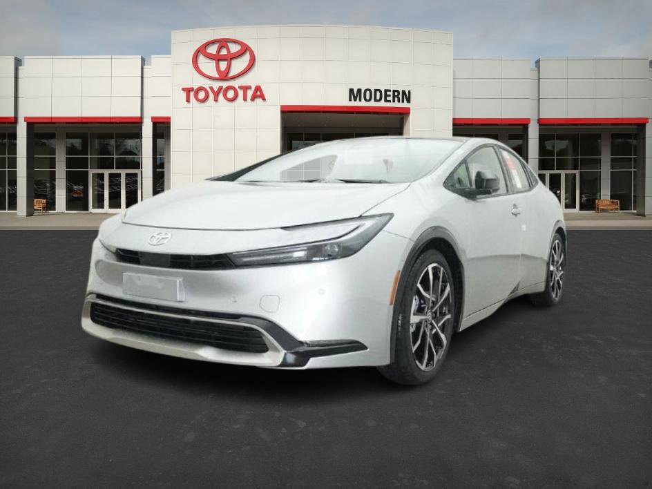 New 2026 Toyota Prius Plug-In Hybrid image 4