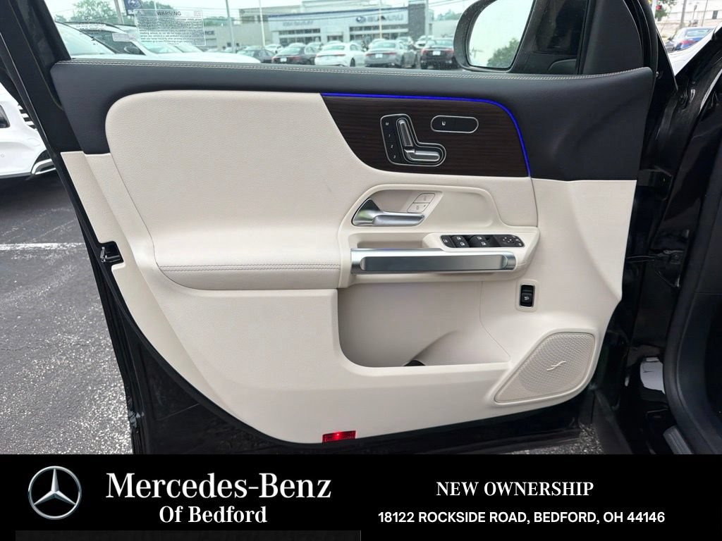 New 2026 Mercedes-Benz GLB 250 4MATIC image 7