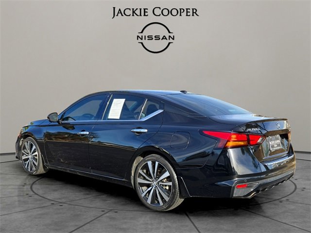 Used 2019 Nissan Altima 2.5 Platinum image 3