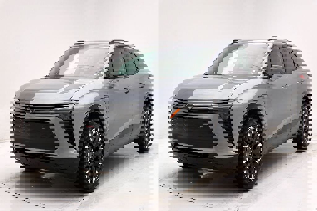 Used 2024 Chevrolet Blazer EV RS image 6