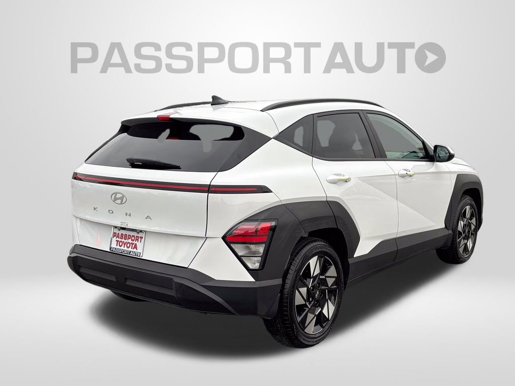 Used 2025 Hyundai Kona SEL image 7