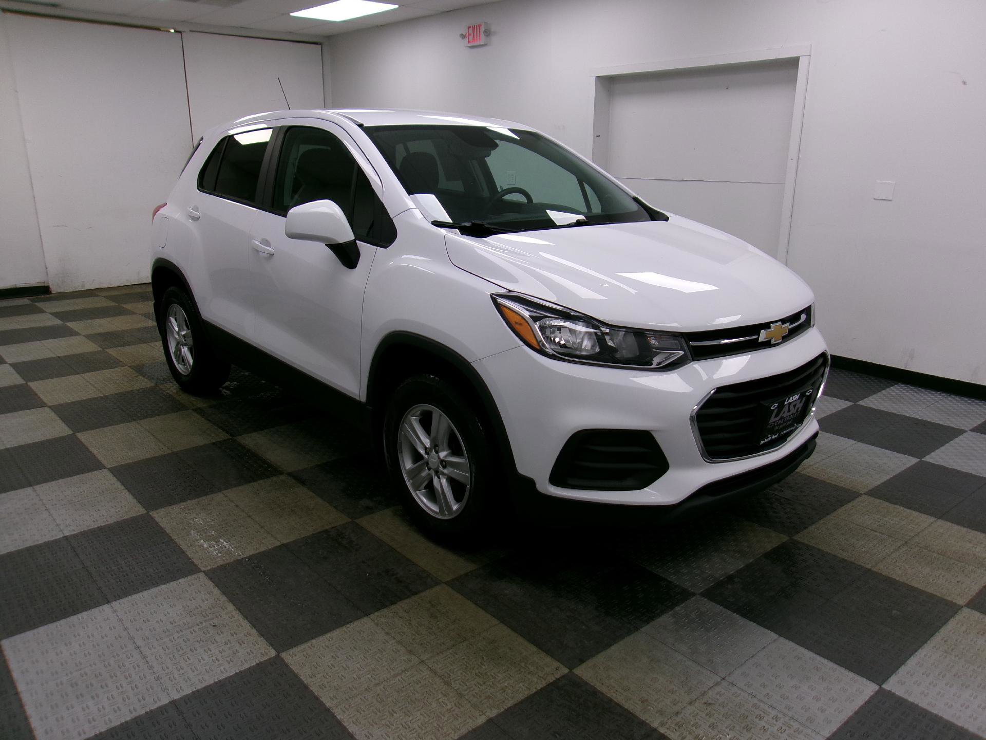 Used 2020 Chevrolet Trax LS w/ Tint and Cruise Package image 1