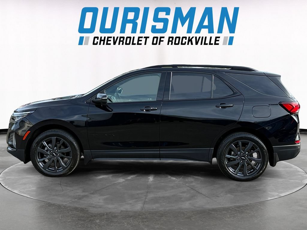 Used 2023 Chevrolet Equinox RS AWD/4WD image 3
