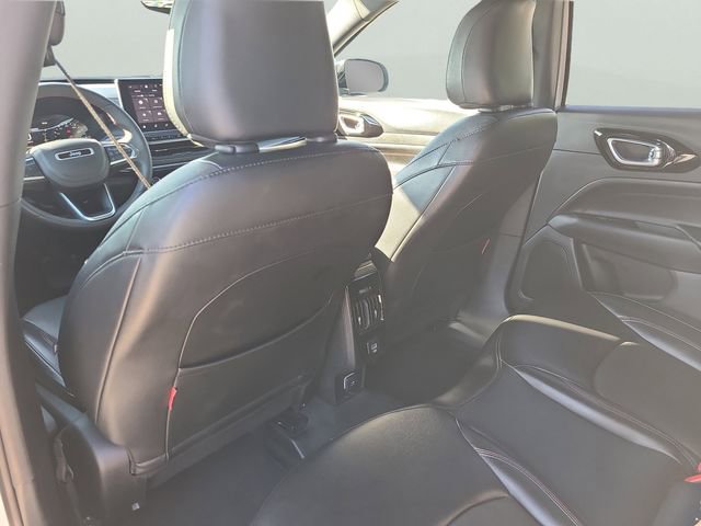 Used 2023 Jeep Compass Trailhawk AWD/4WD image 14