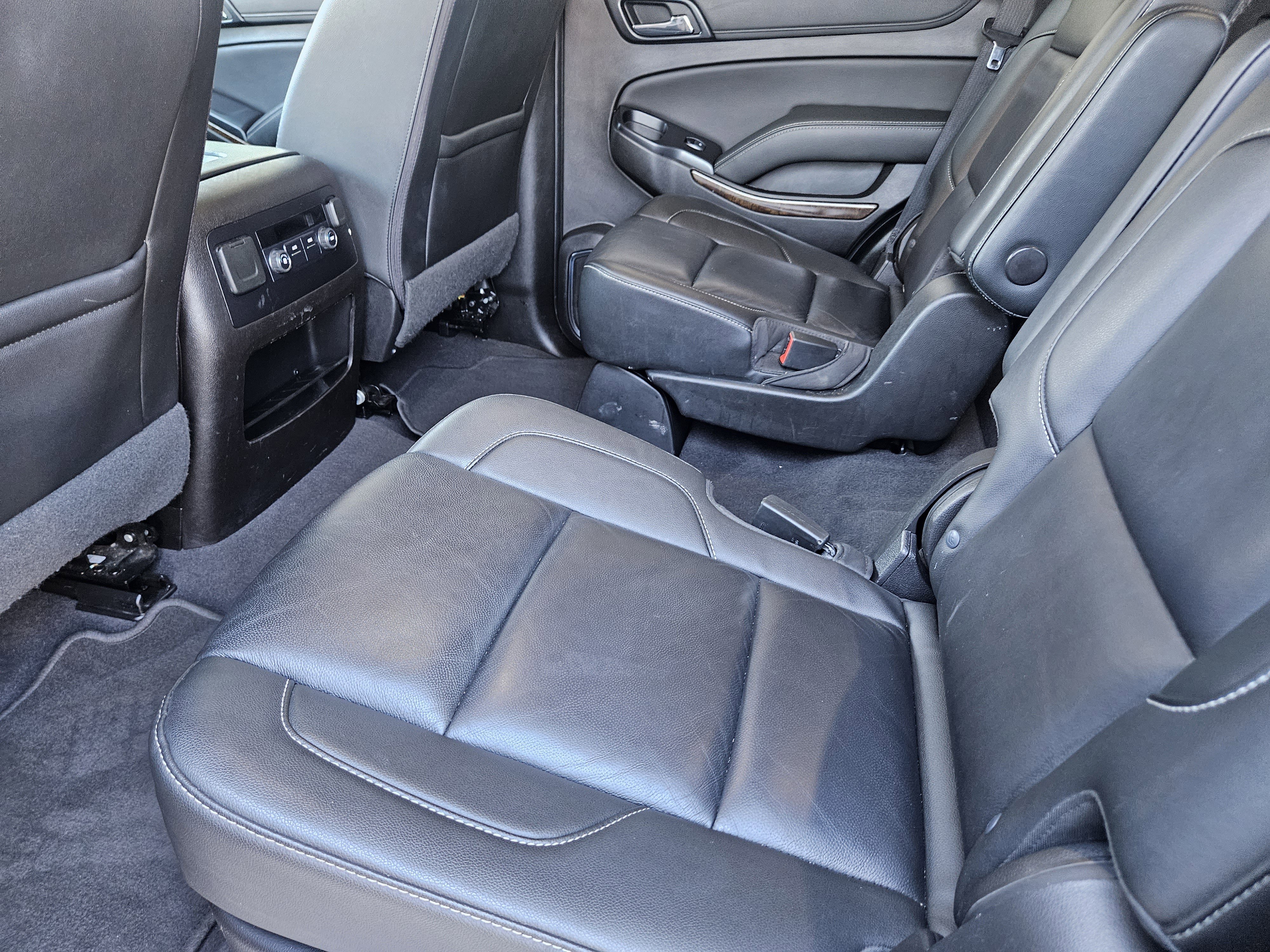 Used 2019 Chevrolet Tahoe LT image 29