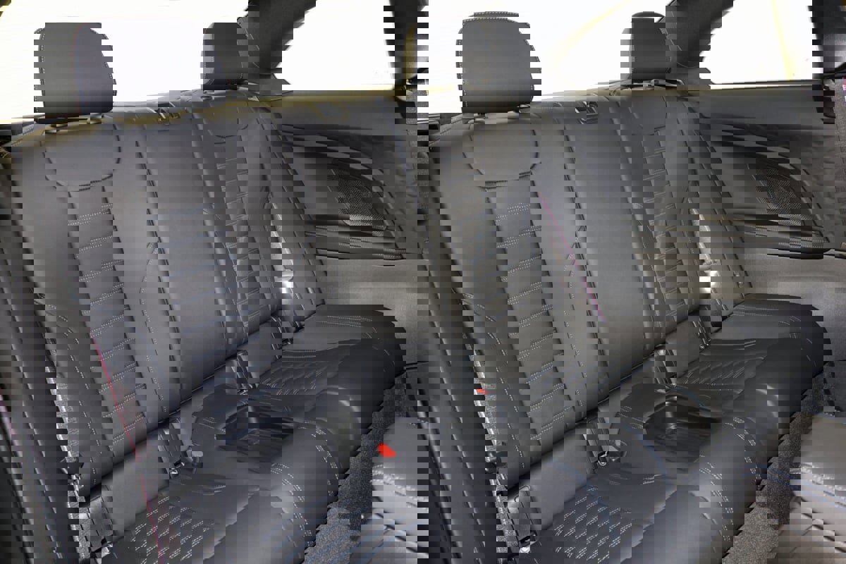 Used 2024 BMW M2 w/ Lighting Package image 41