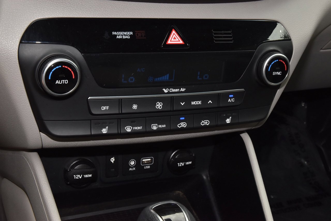 Used 2019 Hyundai Tucson Sport FWD image 29