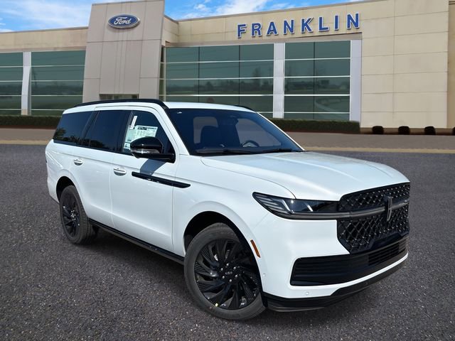 New 2025 Lincoln Navigator Reserve w/ Jet Appearance Package image 1