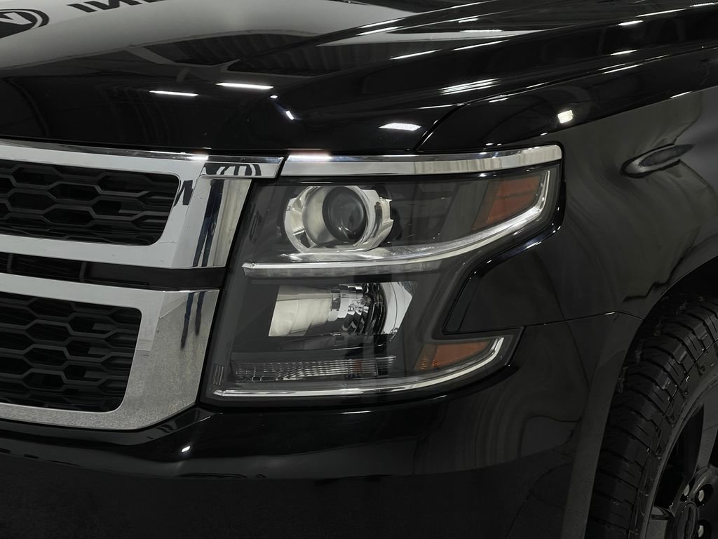 Used 2018 Chevrolet Tahoe LT w/ Luxury Package image 34