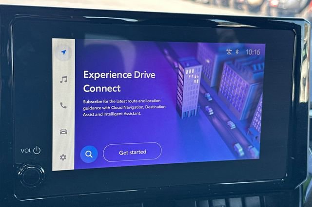 Certified 2025 Toyota Corolla LE image 23