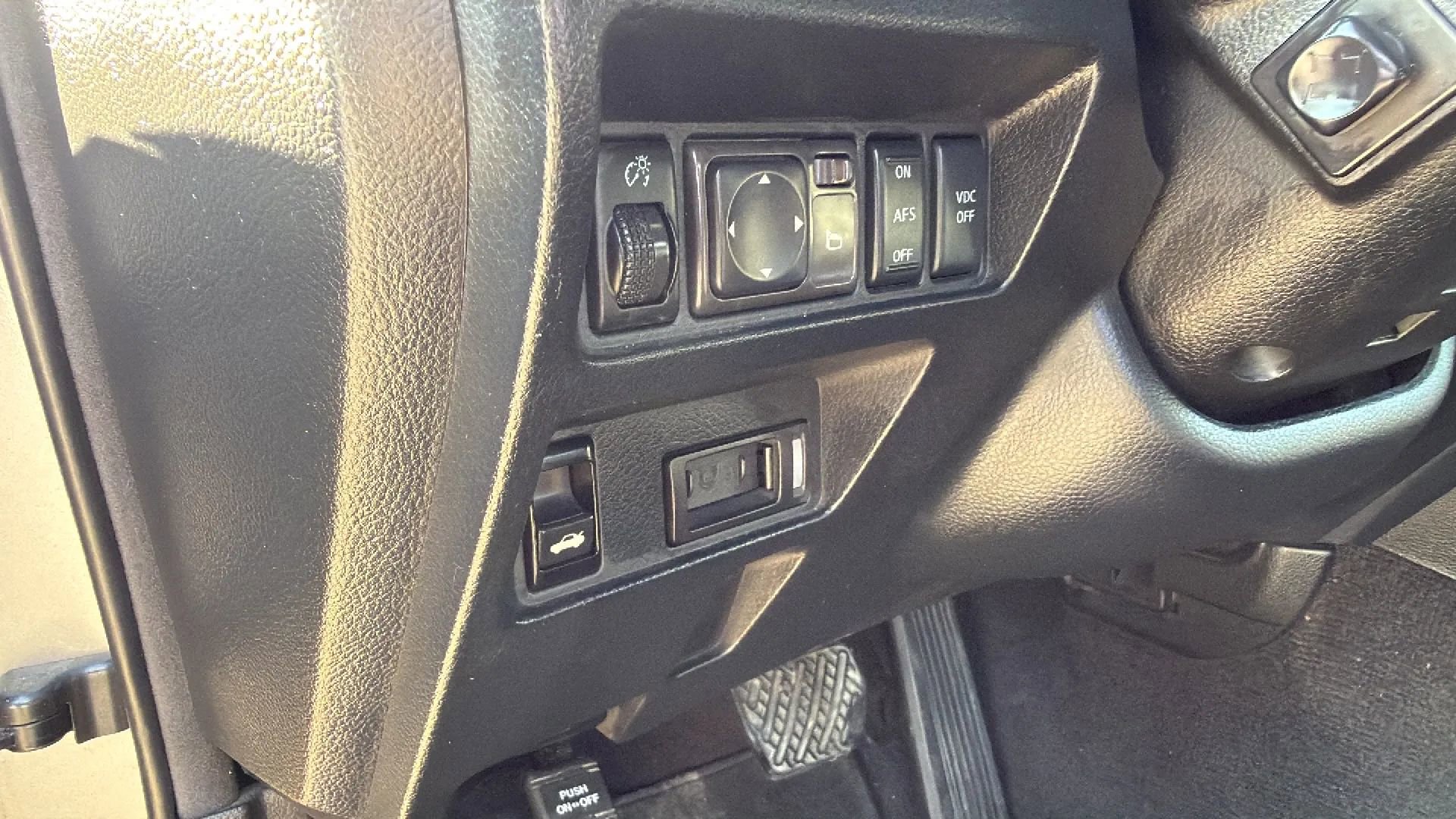 Used 2008 INFINITI M35 RWD image 24